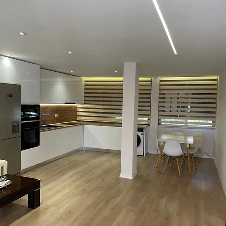 Apartment Central Stay Durrës